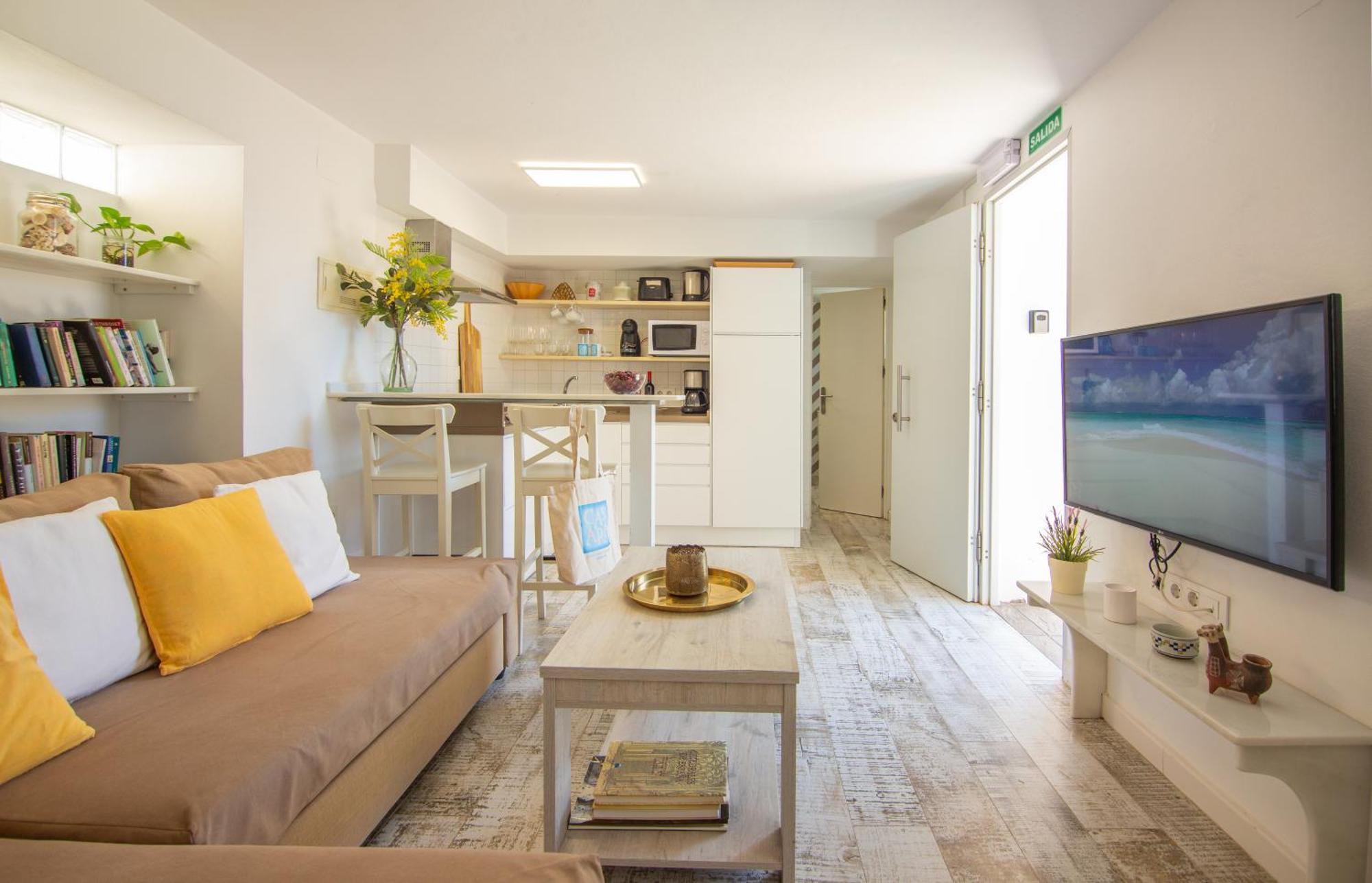 Casara Uno - Hermoso Loft En Playa Zahora Exterior photo